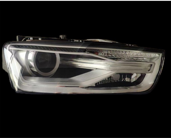 AudiQ3 16-19_2R