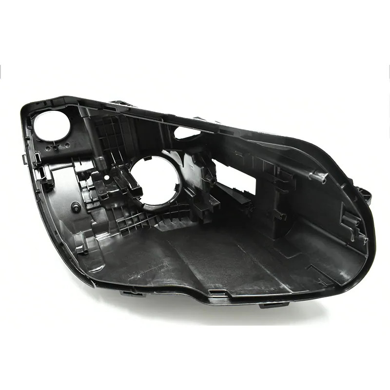 DDK-205-LED-19R Mercedes C W205 LCI High Performance (19-21) dešinės pusės žibinto korpusas